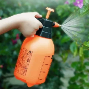 بخاخ ضغط بمضخة للحديقة، رشاش عشب، بخاخ مياه، رشاشه بخاخ لمبيدات الاعشاب والمبيدات الحشرية والاسمدة والنباتات والزهور سعة 2 لتر